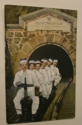 Wolf-Dietrich-Stollen, miehet suolakaivosjunassa 1925, ei p.