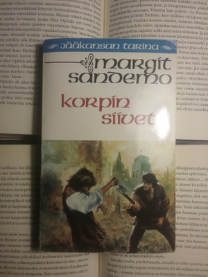 Margit Sandemo - Korpin siivet (pokkari)