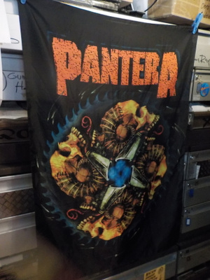 PANTERA SEINÄLIPPU VUODELTA 2001