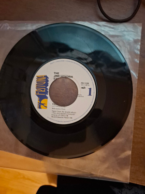 7`Jimi Hendrix - Fire / Are You Experienced
