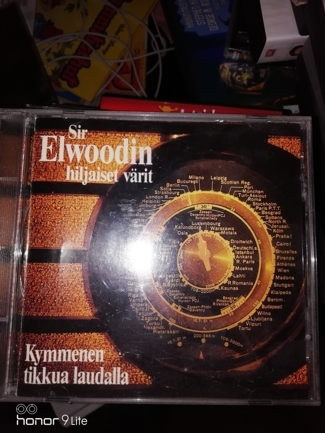 Sir elwoodin hiljaiset värit levyjä
