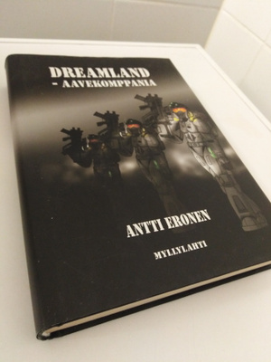 Antti Eronen: Dreamland - Aavekomppania