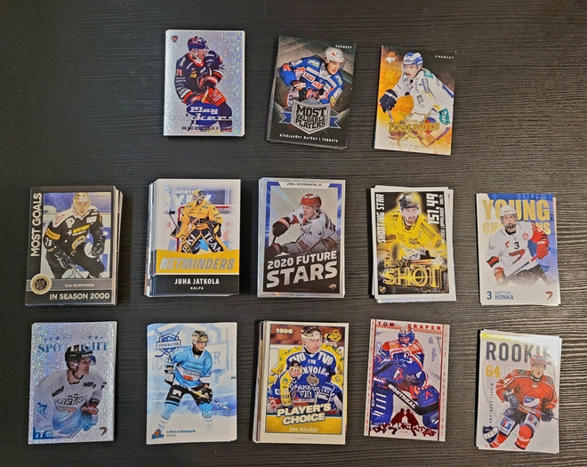 Liigan erikoiskortit (0,50-3€), Cardset & Blueline