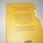 Riikka Palander Elefanttien aika 1.p 2023  -sid - pikkukuva 2