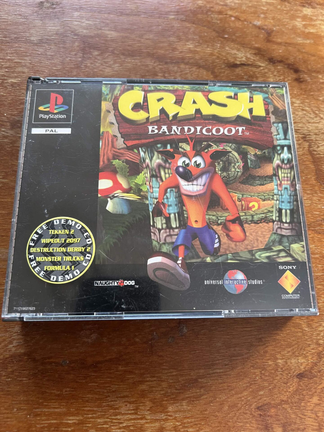 Crash Bandicoot PS1 Big Box CIB