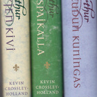 Kevin Crossley-Holland: Arthur 1-3/3 (Tammi 2001-2004) - pikkukuva 2