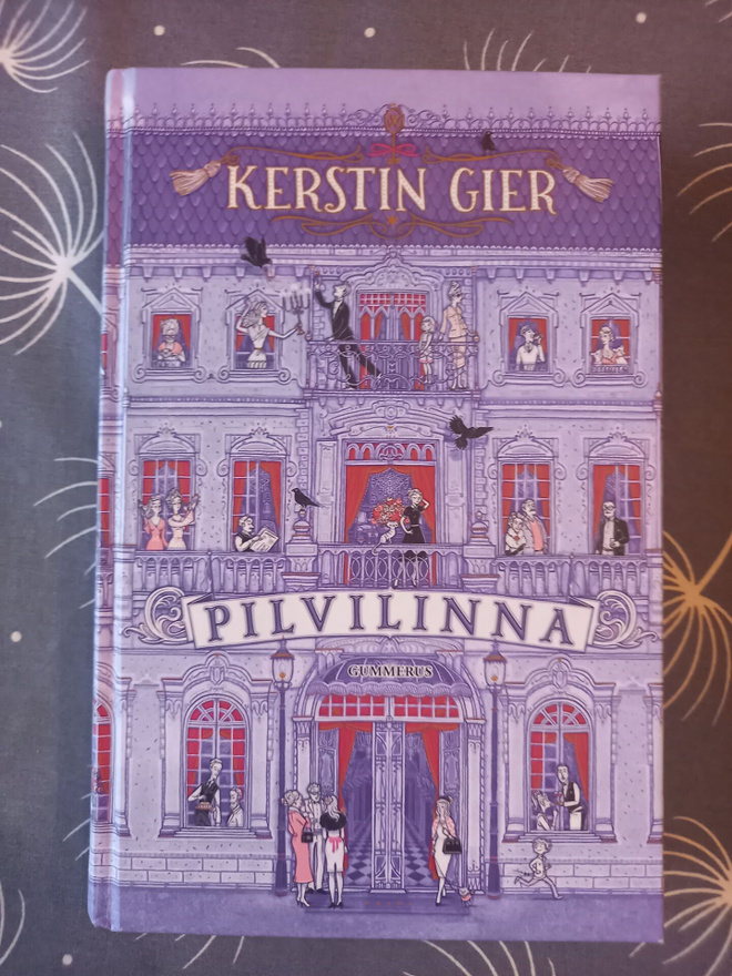 Kerstin Gier: Pilvilinna, 1.p