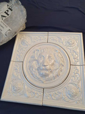 Ape Cerámica – Leijonamosaiikki 40 × 40 cm (käsintehty, Espa