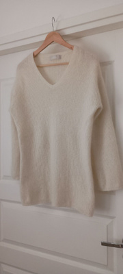 Valkoinen mohair villaneule koko S/M )ovh 149€