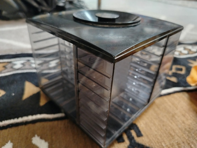 2kpl kasettiteline + CD-kotelo