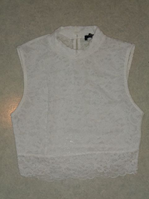 Bershka valkoinen pitsitoppi M