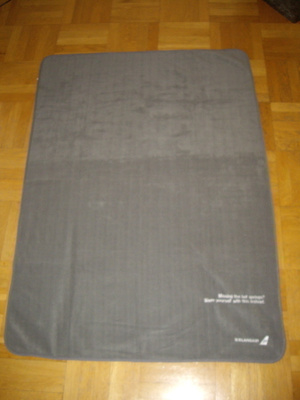 Lentoyhtiö Icelandair HARMAA PEITTO 150x105cm