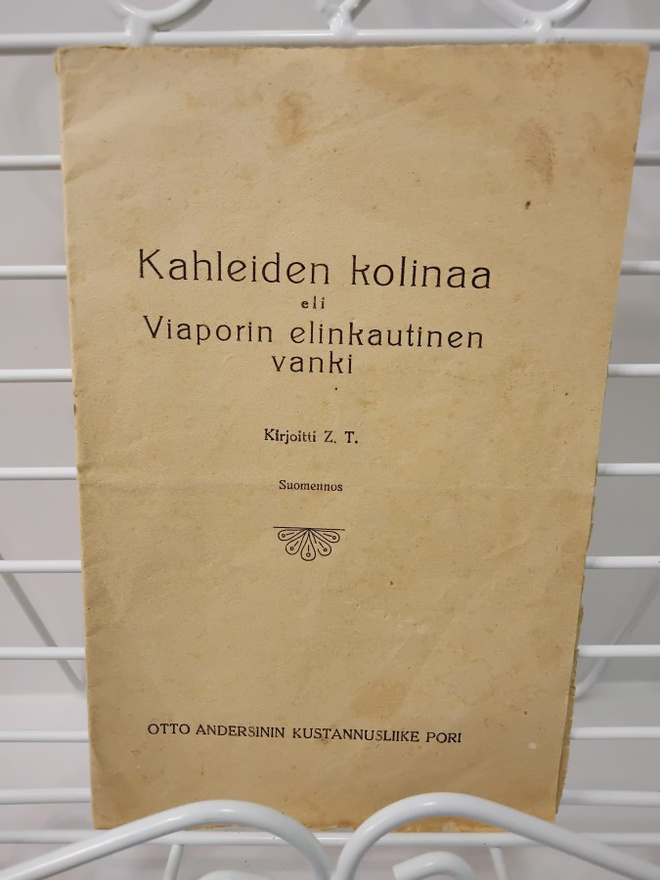 Kahleiden kolinaa eli Viaporin elinkautinen vanki