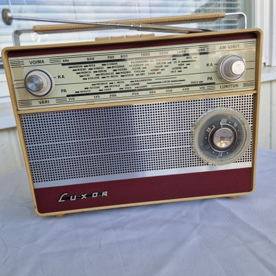 Luxor  BT 491  matkaradio