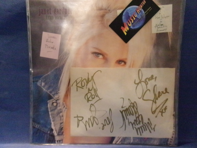 VIXEN - KOKO BÄNDIN NIMMARIT + JULISTE + 7"
