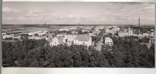 Kotka:  kaupunkia (pitkä kortti)