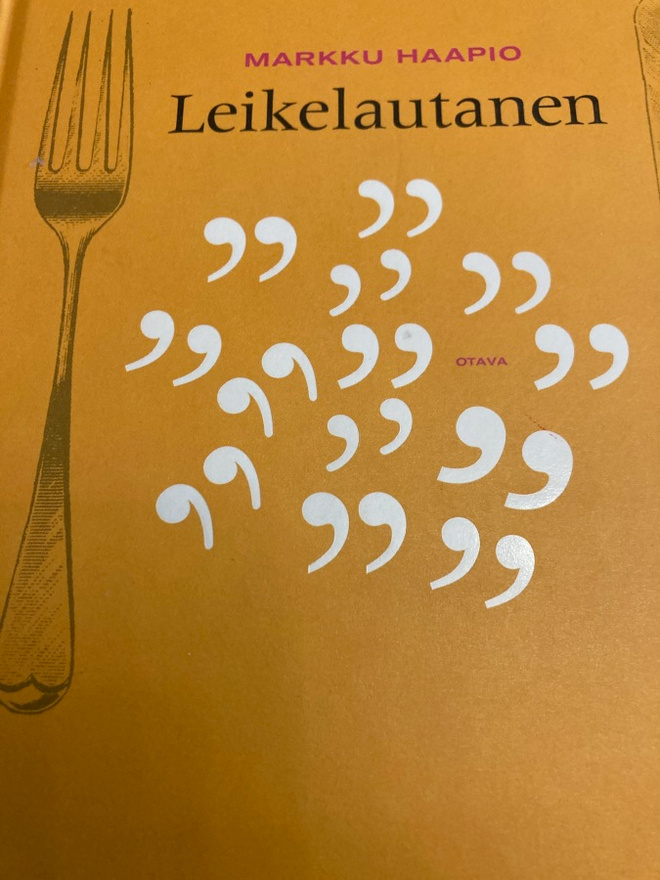 MARKKU HAAPIO: LEIKELAUTANEN