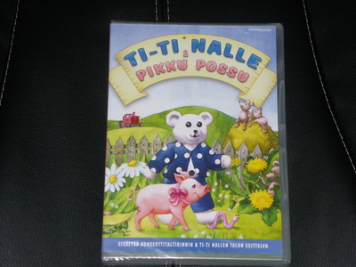 Ti-ti nalle & pikku possu DVD