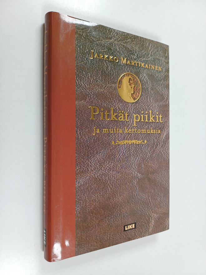 Jarkko Martikainen : Pitkät piikit ja muita kertomuksia
