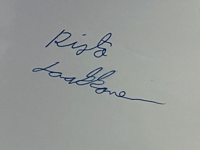 Risto  Laakkonen nimikirjoitus paperilla
