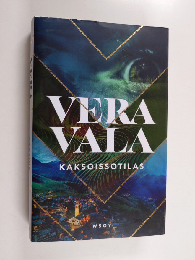 Vera Vala : Kaksoissotilas