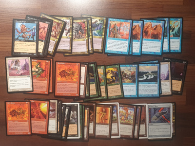 Magic the Gathering 200 vanhaa korttia