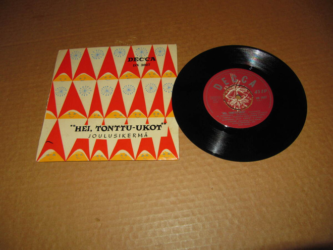 "Hei tonttu-ukot" 7" Joulusikermä v.1959