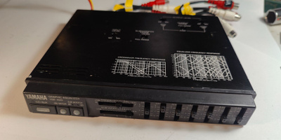Yamaha graphic equalizer YGE-420