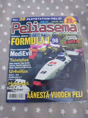 Peliasema lehti joulu 1998