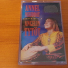 Angelin tytöt-Annel Nieiddat:Giitu C-kasetti.Hyvä! - pikkukuva 1