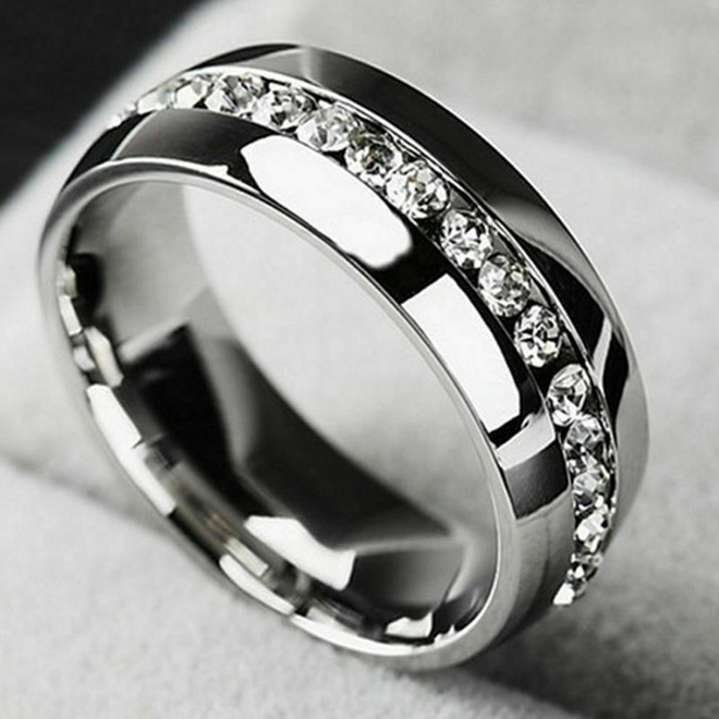 24 .. 18K GP Yellow Gold Plated Kaunis .. Sormus