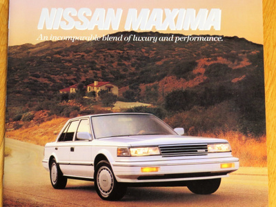 1987 Nissan Maxima esite - iso - 16 sivua - KUIN UUSI