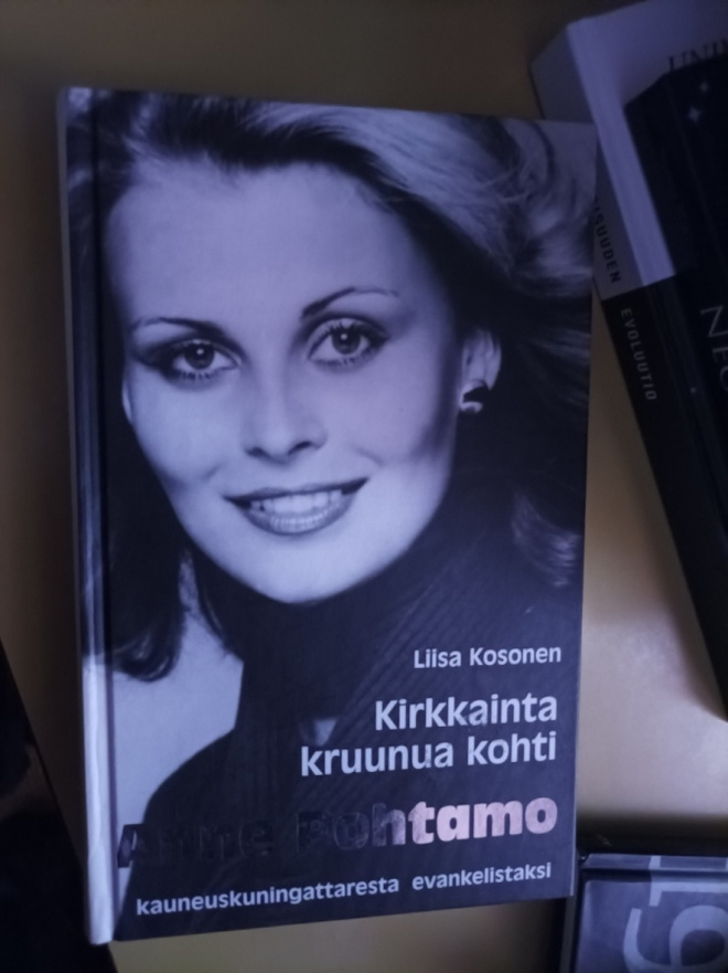 Liisa Kosonen Kirkkainta kruunua kohti