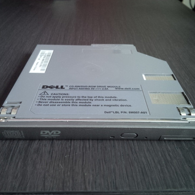 Dell kannettavan DVD-asema