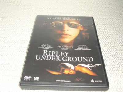 RIPLEY UNDER GROUND (Barry Pepper)***