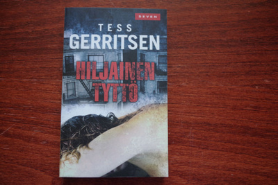 Tess Gerritsen: Hiljainen tyttö (2012)