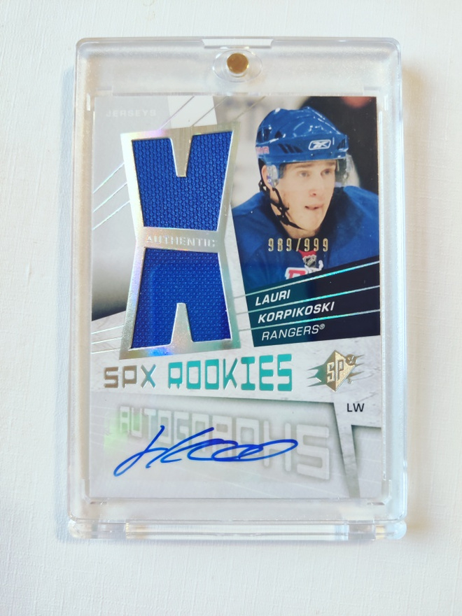 Lauri Korpikoski - 08-09 SPx Rookies Autographs Jersey /999