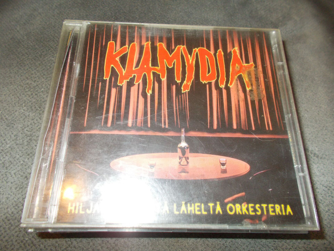 2-CD KLAMYDIA ** HILJAINEN PÖYTÄ LÄHELTÄ ORKESTERIA **