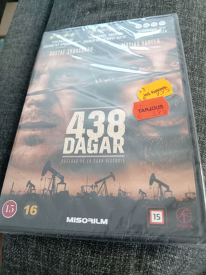438 dagar