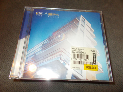 CD NELJÄ RUUSUA ** UUSI AALTO **