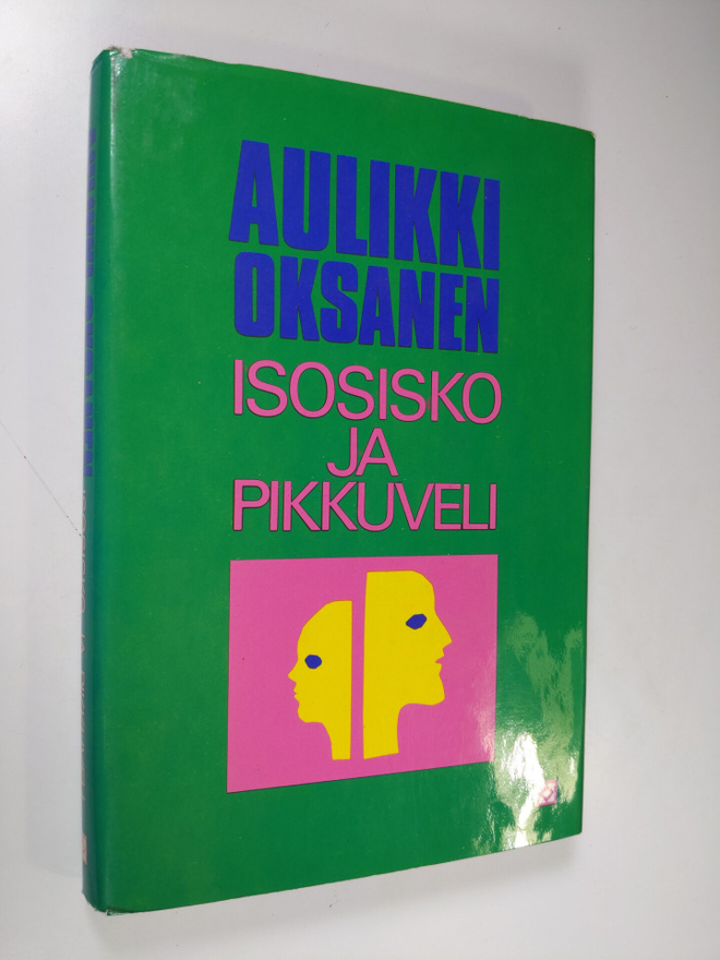 Aulikki Oksanen : Isosisko ja pikkuveli