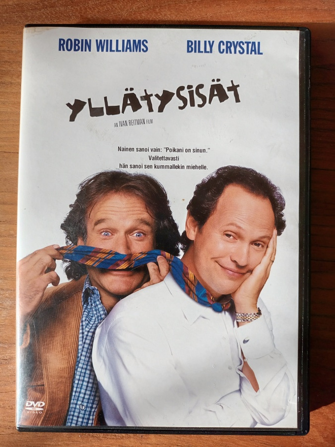 Yllätysisät (1997) DVD