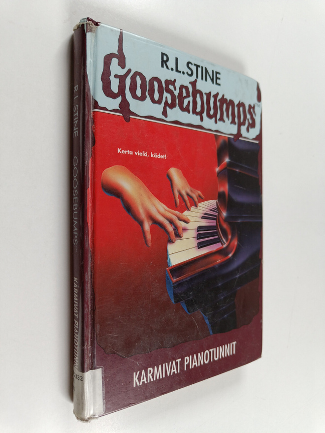 R. L. Stine : Karmivat pianotunnit