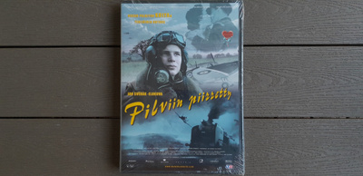 DVD: Pilviin Piirretty (O: Jan Sverák 2001) UUSI