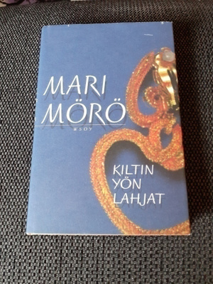 Mari Mörö: KILTIN YÖN LAHJAT v.1998