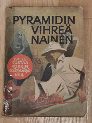 Outsider; Pyramidin vihreä nainen