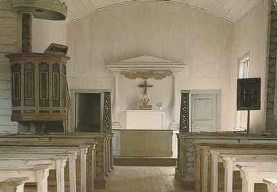 KIRKKOKORTTI - PIELPAJÄRVEN ERÄMAAKIRKKO -  SISÄKUVA