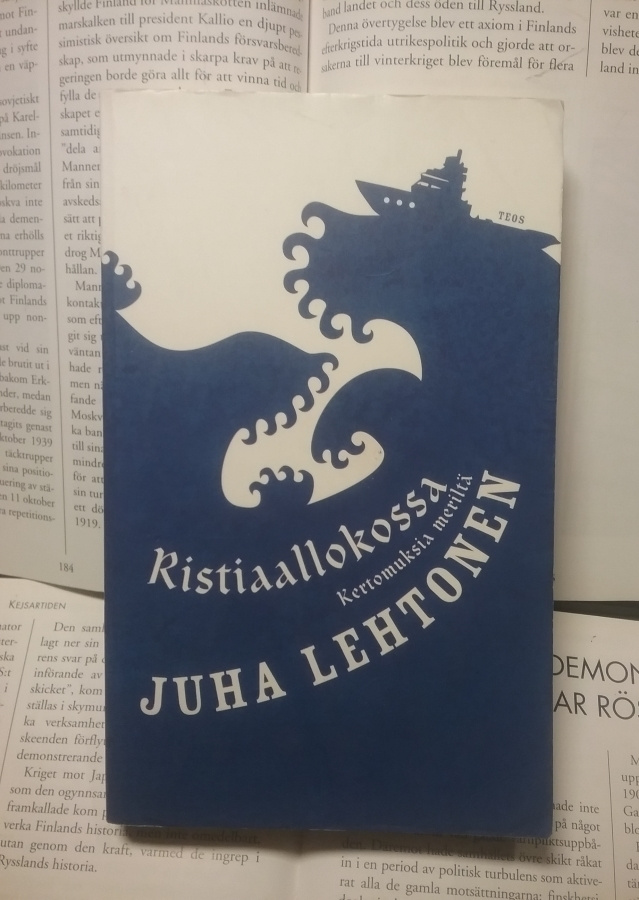 Juha Lehtonen - Ristiaallokossa (pokkari)