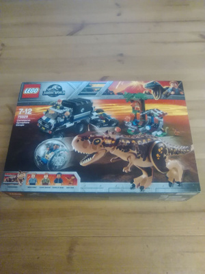 Lego jurassic world 75929