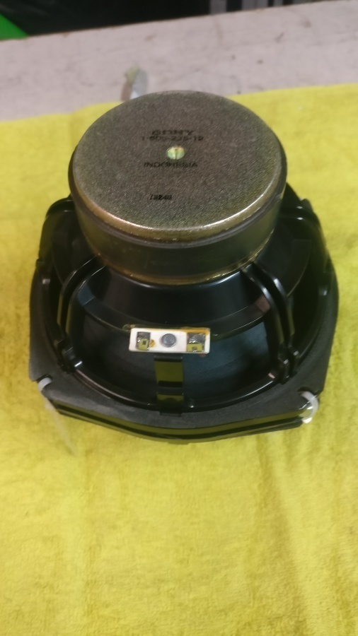 Kaiutin elementti Sony 1-505-236-12 koko 5"